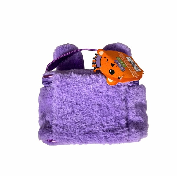 NWT Kids FuRever Friends MakeUp & Accessory Bag. - Picture 9 of 13